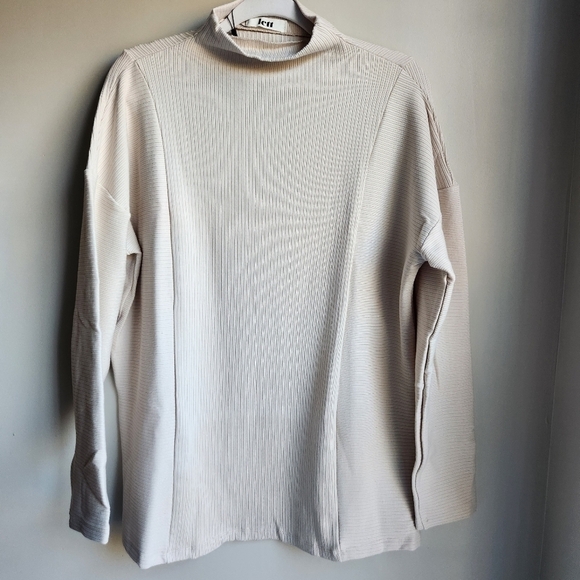 Lett Palma Mock Neck Top Size Large - Picture 2 of 8